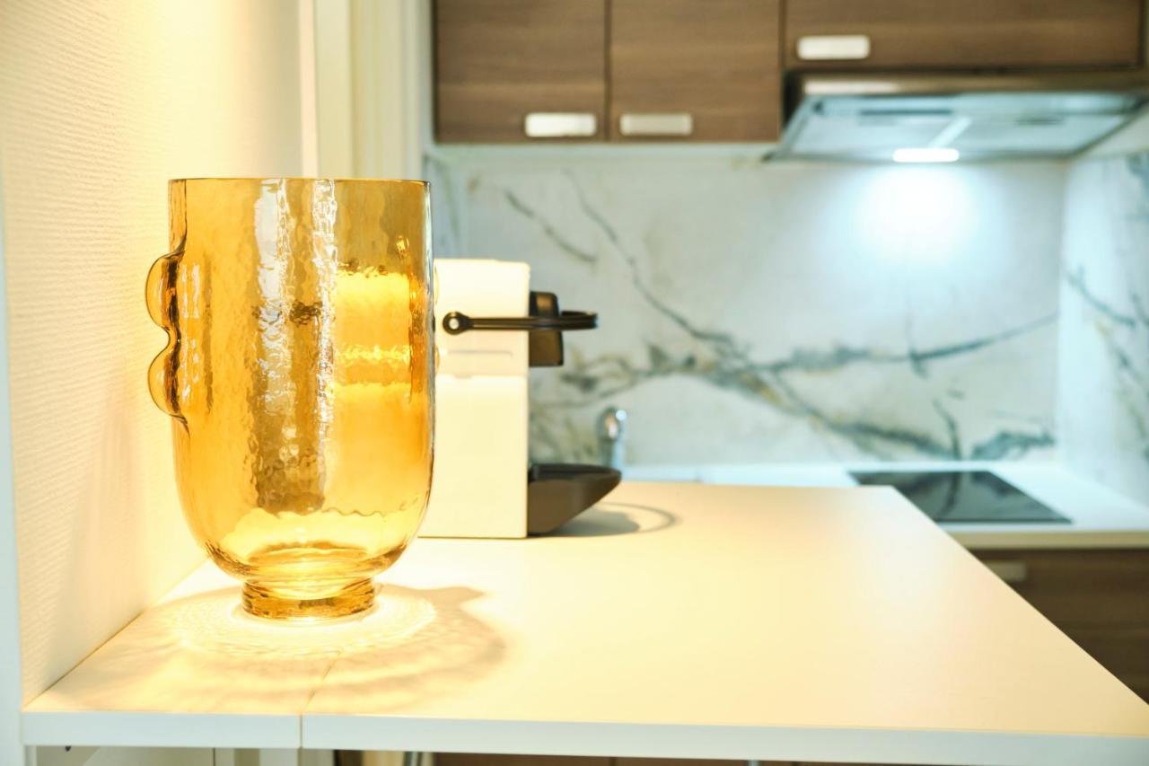 Suite Hanoi Villeurbanne Dış mekan fotoğraf