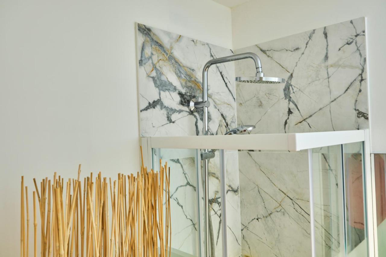 Suite Hanoi Villeurbanne Dış mekan fotoğraf